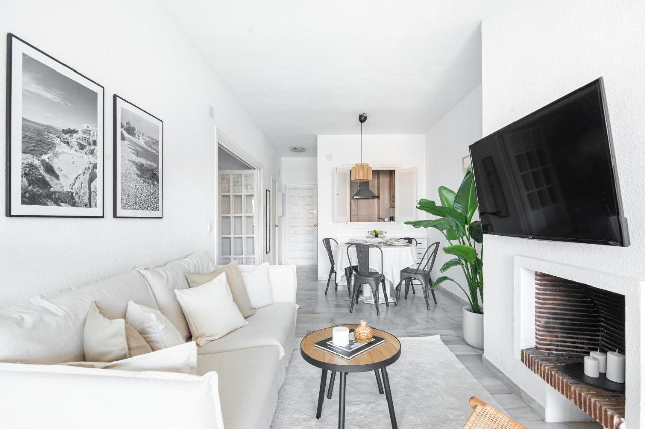 2Bdr Apartment With Sea View In Golden Mile, Marbellac Extérieur photo